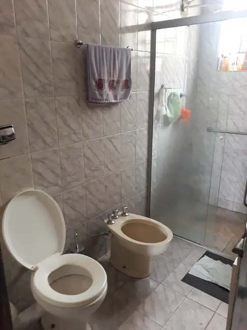 Casa com 3 quartos à venda, 240m2 em Belo Horizonte - MG - imagem 9 Foto 9 de Casa com 3 quartos à venda, 240m2 em Belo Horizonte - MG