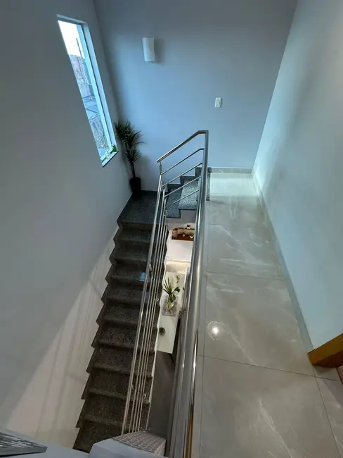 Foto 6 de Casa com 3 quartos à venda, 276m2 em Sarzedo - MG