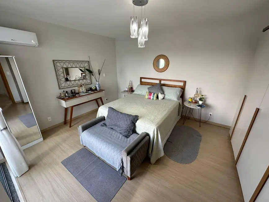 Foto 8 de Casa com 3 quartos à venda, 276m2 em Sarzedo - MG