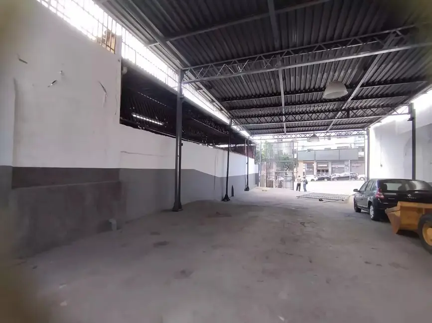 Armazém / Galpão para alugar, 360m2 em Belo Horizonte - MG - imagem 7 Foto 7 de Armazém / Galpão para alugar, 360m2 em Belo Horizonte - MG