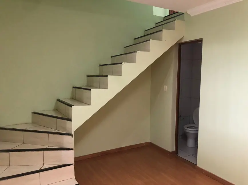 Foto 2 de Casa com 3 quartos à venda, 110m2 em Ibirite - MG