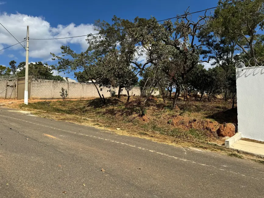 Foto 2 de Terreno / Lote à venda, 1000m2 em Lagoa Santa - MG