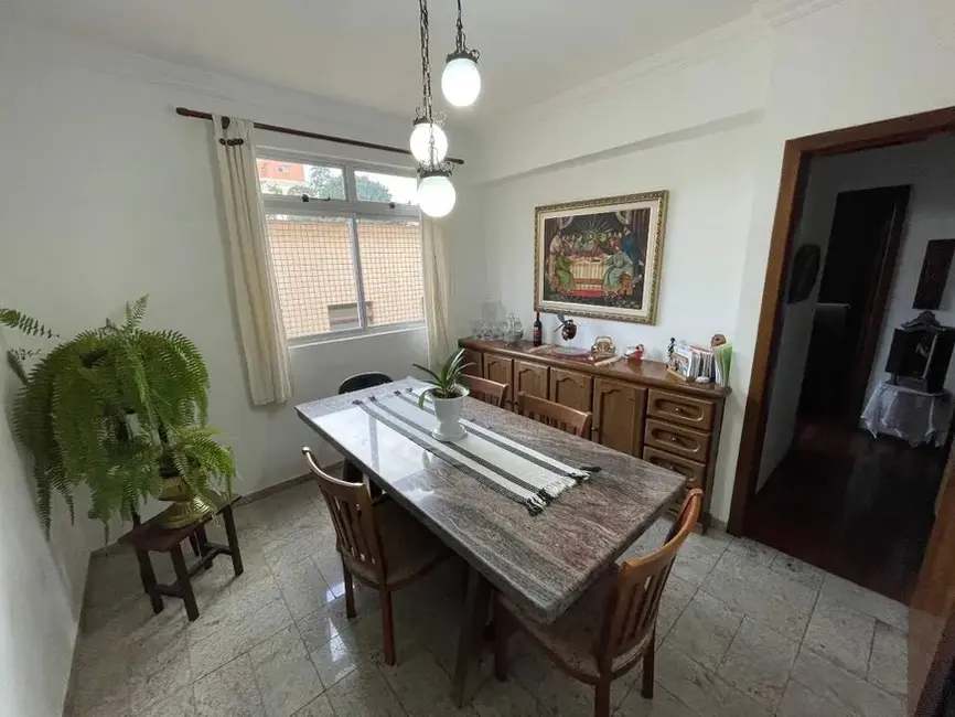 Foto 4 de Apartamento com 3 quartos à venda, 110m2 em Belo Horizonte - MG