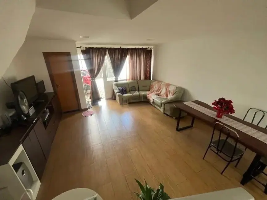 Casa com 3 quartos à venda, 117m2 em Belo Horizonte - MG - imagem 3 Foto 3 de Casa com 3 quartos à venda, 117m2 em Belo Horizonte - MG