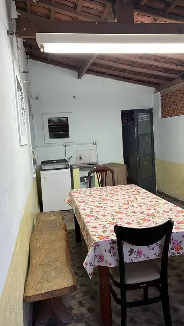 Casa com 3 quartos à venda, 250m2 em Sao Jose Dos Campos - SP - imagem 3 Foto 3 de Casa com 3 quartos à venda, 250m2 em Sao Jose Dos Campos - SP