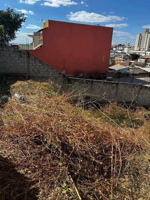 Foto 4 de Terreno / Lote à venda, 420m2 em Contagem - MG