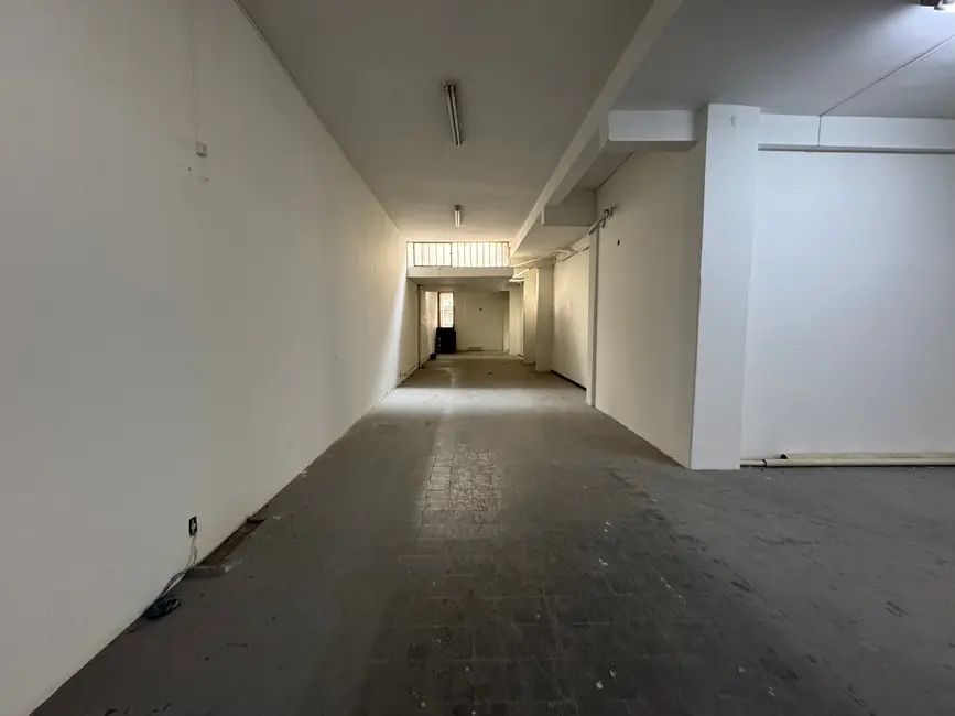 Loja para alugar, 600m2 em Belo Horizonte - MG - imagem 7 Foto 7 de Loja para alugar, 600m2 em Belo Horizonte - MG