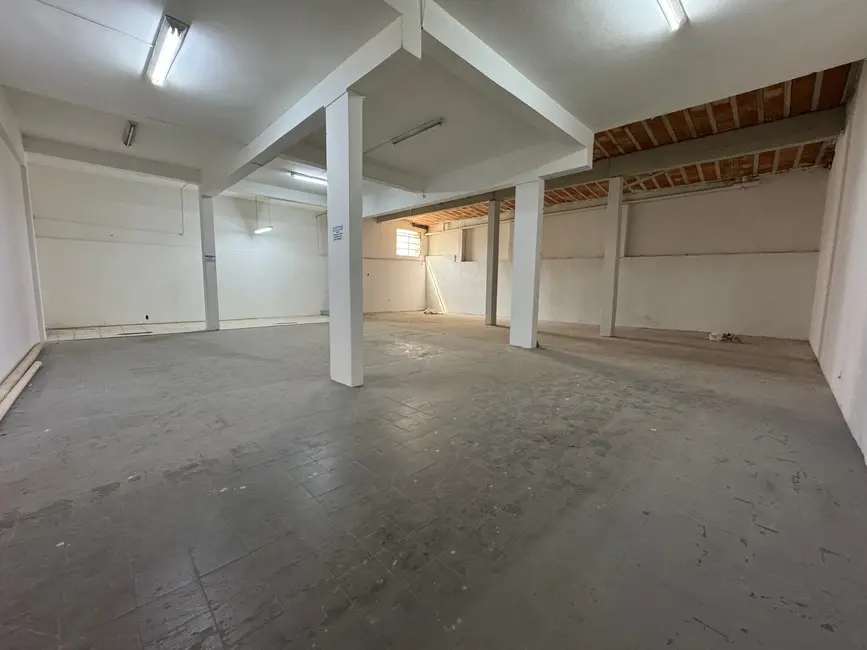 Loja para alugar, 600m2 em Belo Horizonte - MG - imagem 9 Foto 9 de Loja para alugar, 600m2 em Belo Horizonte - MG