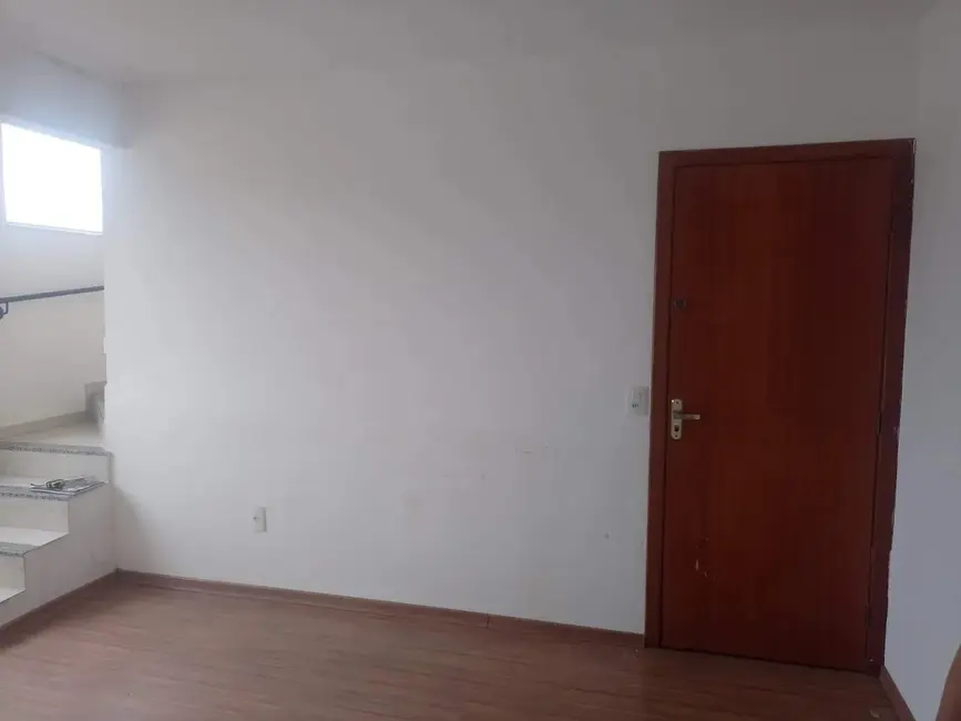 Foto 1 de Apartamento com 2 quartos à venda, 100m2 em Contagem - MG