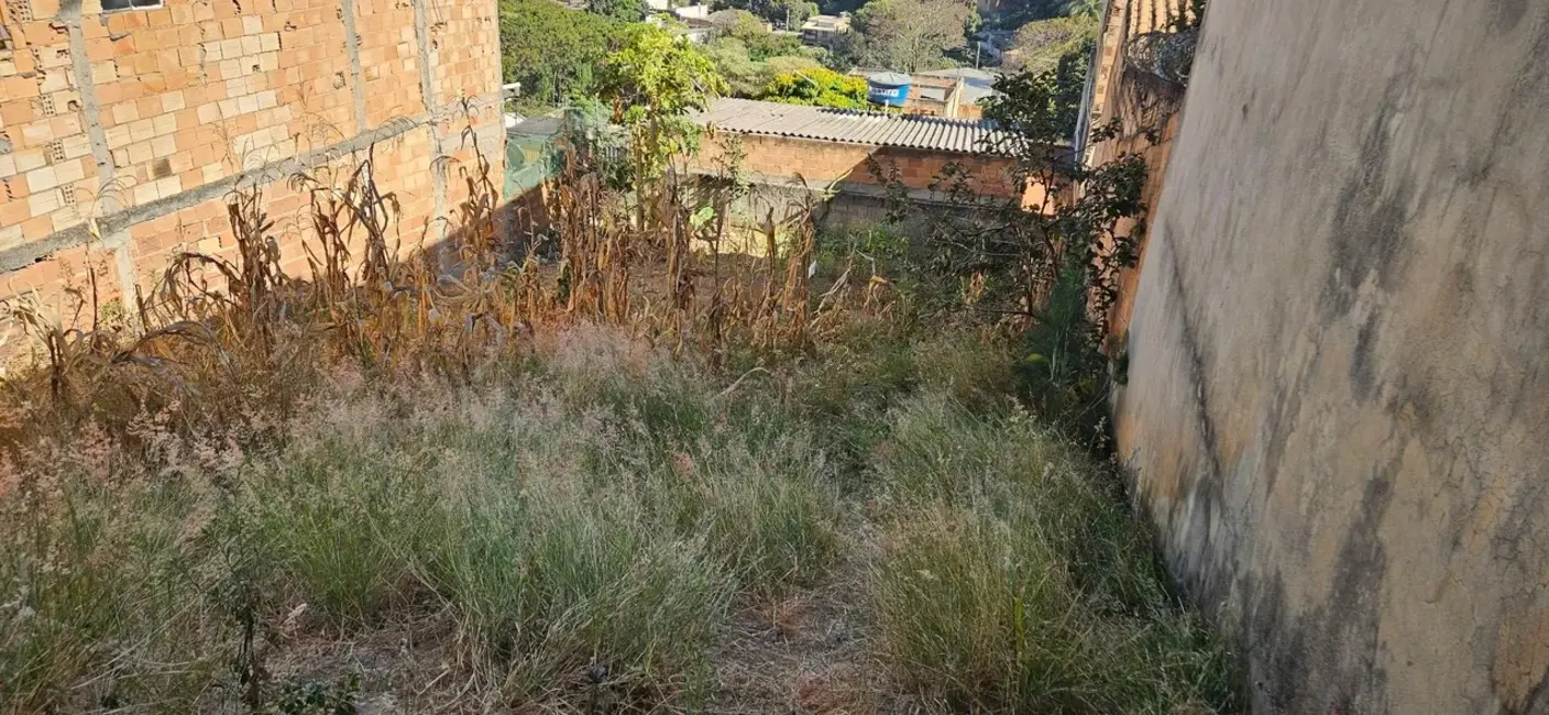 Terreno / Lote à venda, 200m2 em Ibirite - MG - imagem 4 Foto 4 de Terreno / Lote à venda, 200m2 em Ibirite - MG