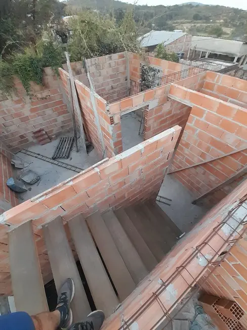 Foto 9 de Terreno / Lote à venda, 180m2 em Contagem - MG