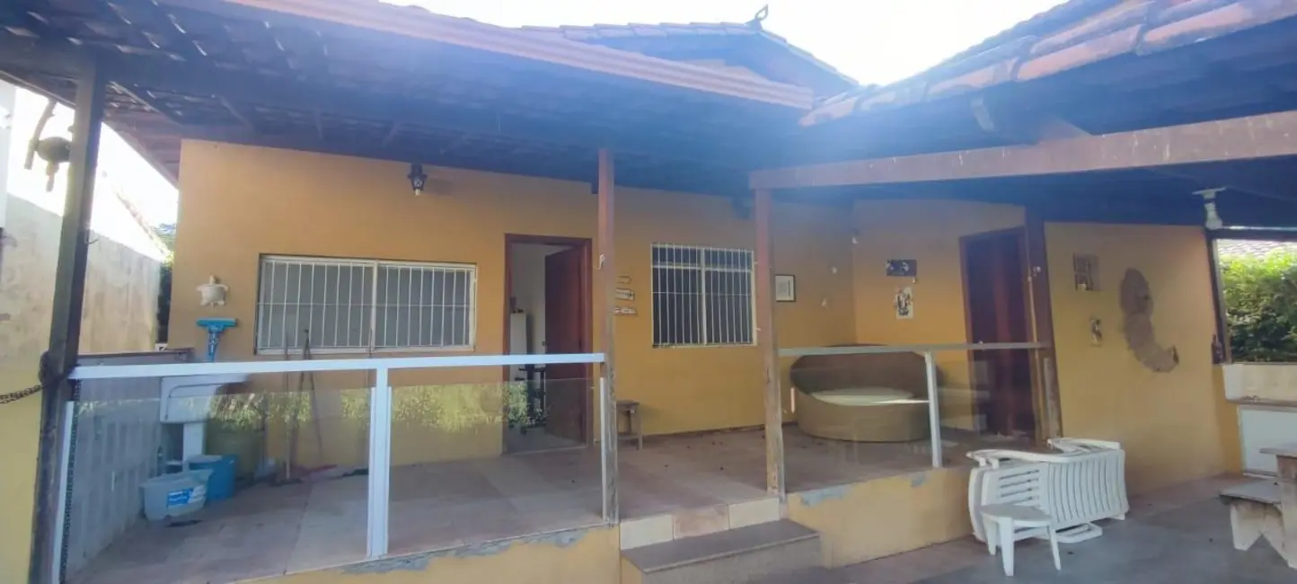 Foto 1 de Chácara com 3 quartos à venda, 200m2 em Esmeraldas - MG