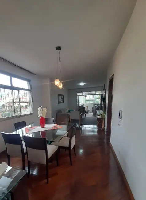 Foto 3 de Apartamento com 4 quartos à venda, 140m2 em Belo Horizonte - MG