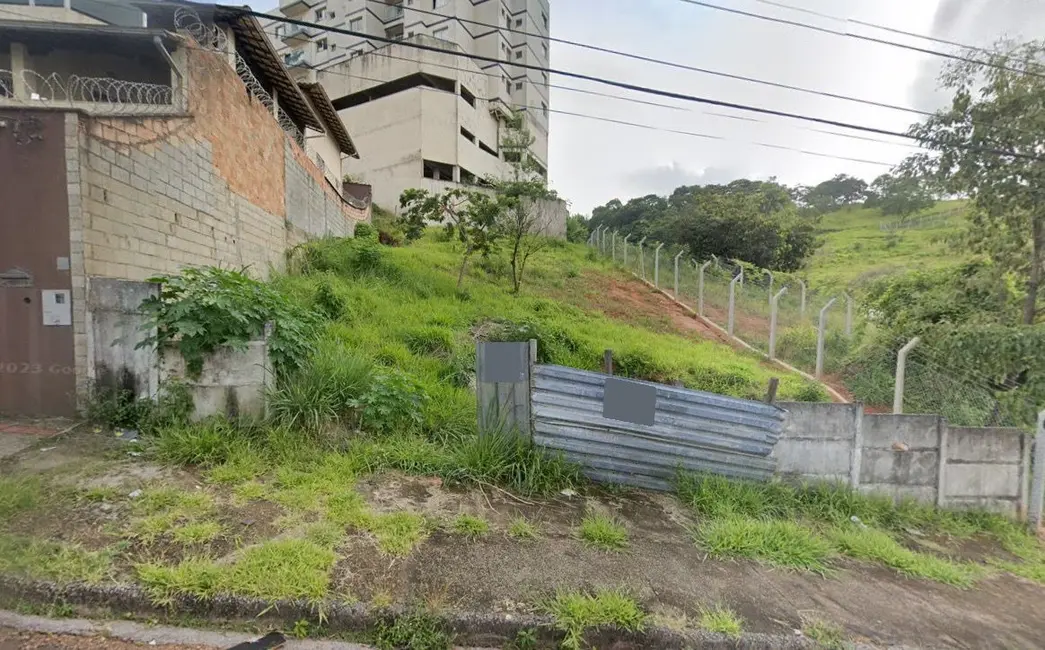 Foto 1 de Terreno / Lote à venda, 438m2 em Belo Horizonte - MG
