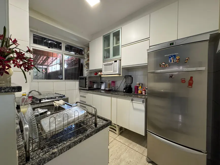 Apartamento com 3 quartos à venda, 127m2 em Belo Horizonte - MG - imagem 9 Foto 9 de Apartamento com 3 quartos à venda, 127m2 em Belo Horizonte - MG