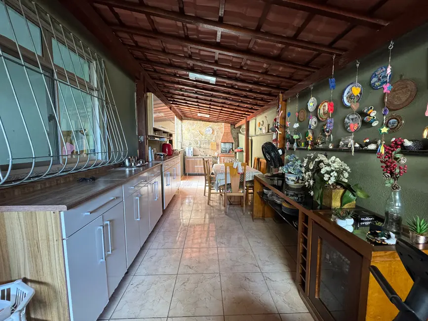 Apartamento com 3 quartos à venda, 127m2 em Belo Horizonte - MG - imagem 3 Foto 3 de Apartamento com 3 quartos à venda, 127m2 em Belo Horizonte - MG