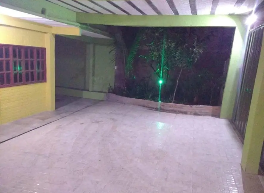 Sítio / Rancho com 6 quartos à venda, 509m2 em Mario Campos - MG - imagem 3 Foto 3 de Sítio / Rancho com 6 quartos à venda, 509m2 em Mario Campos - MG