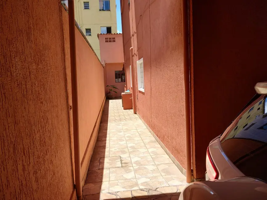 Foto 3 de Casa com 4 quartos à venda, 280m2 em Belo Horizonte - MG