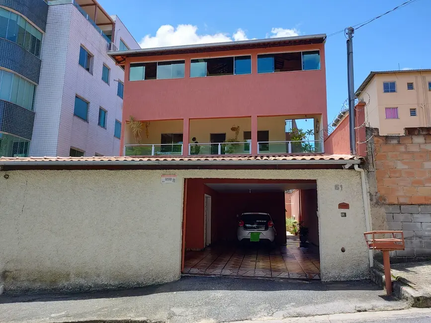 Foto 1 de Casa com 4 quartos à venda, 280m2 em Belo Horizonte - MG