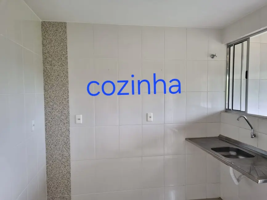 Foto 3 de Casa com 3 quartos à venda, 200m2 em Ibirite - MG