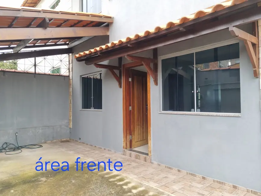 Foto 1 de Casa com 3 quartos à venda, 200m2 em Ibirite - MG