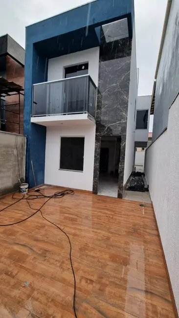 Foto 1 de Casa com 3 quartos à venda, 120m2 em Ibirite - MG