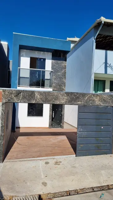 Foto 2 de Casa com 3 quartos à venda, 120m2 em Ibirite - MG