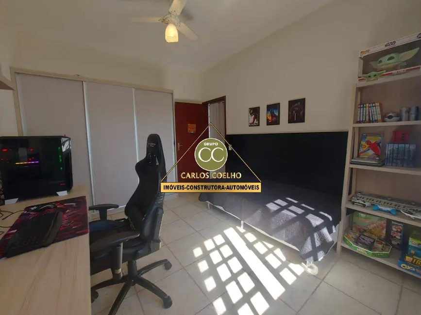 Foto 5 de Casa à venda, 450m2 em Jardim Peró, Cabo Frio - RJ