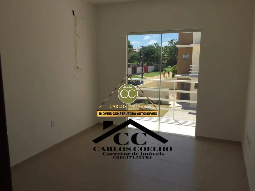 Foto 3 de Apartamento com 2 quartos à venda em Araruama - RJ