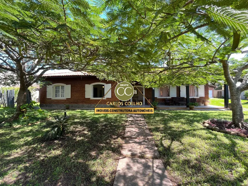 Foto 4 de Casa com 6 quartos à venda, 1800m2 em Cabo Frio - RJ