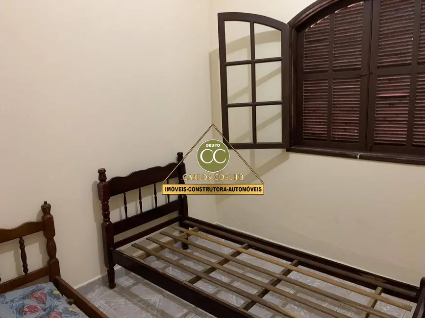 Casa com 4 quartos à venda em Cabo Frio - RJ - imagem 5 Foto 5 de Casa com 4 quartos à venda em Cabo Frio - RJ