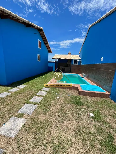 Casa com 2 quartos à venda em Cabo Frio - RJ - imagem 4 Foto 4 de Casa com 2 quartos à venda em Cabo Frio - RJ