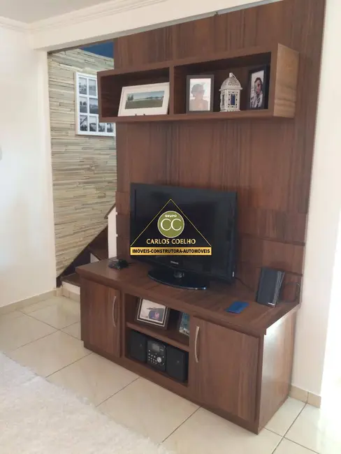 Casa com 1 quarto à venda em Palmeiras, Cabo Frio - RJ - imagem 3 Foto 3 de Casa com 1 quarto à venda em Palmeiras, Cabo Frio - RJ