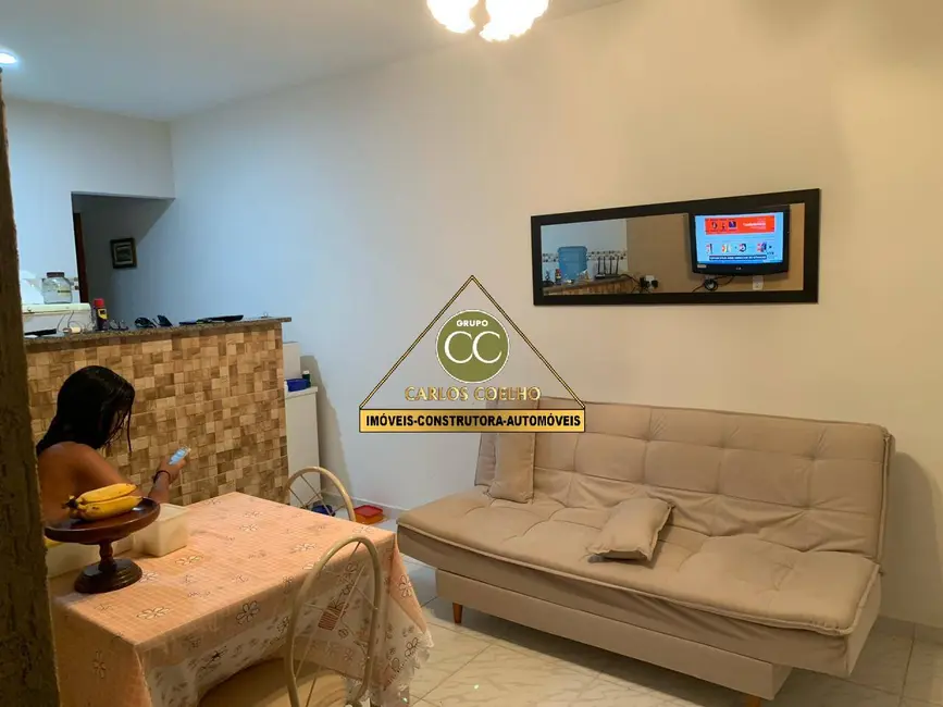 Foto 8 de Casa com 1 quarto à venda em Cabo Frio - RJ