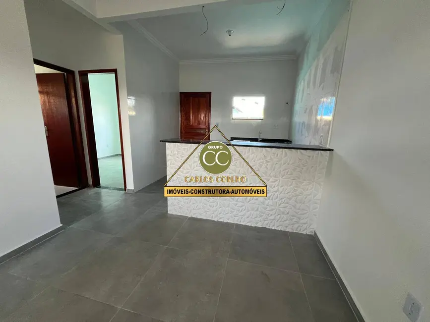 Foto 9 de Casa com 2 quartos à venda, 160m2 em Cabo Frio - RJ