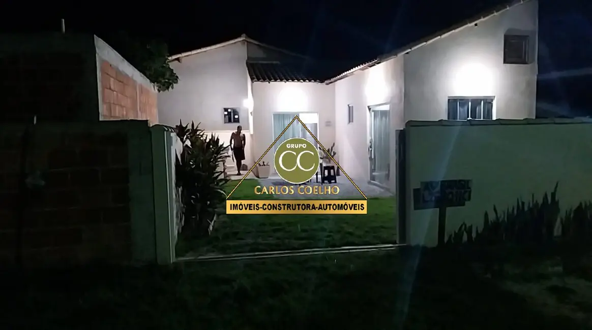 Foto 3 de Casa com 1 quarto à venda em Cabo Frio - RJ