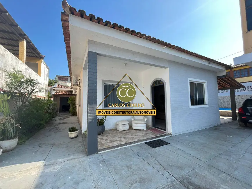 Casa com 5 quartos à venda em Cabo Frio - RJ - imagem 4 Foto 4 de Casa com 5 quartos à venda em Cabo Frio - RJ