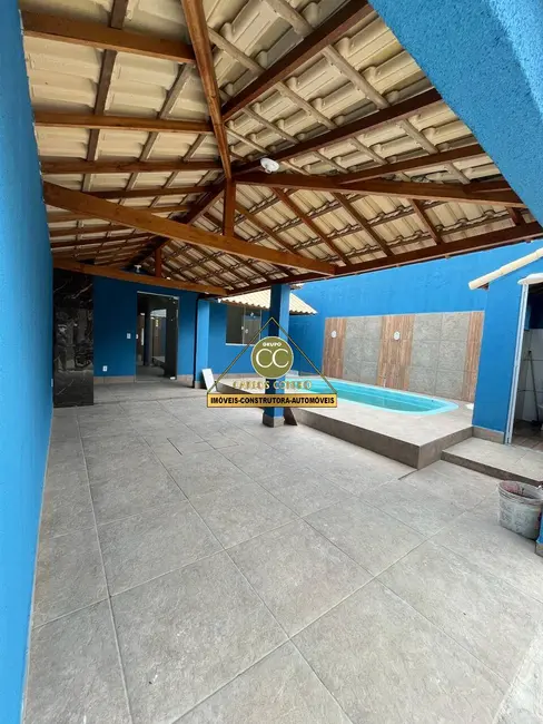 Foto 2 de Casa com 2 quartos à venda em Cabo Frio - RJ