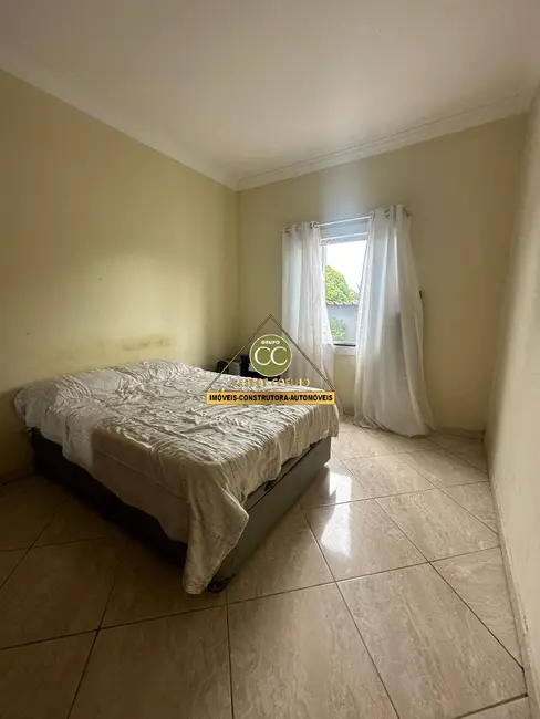 Casa com 2 quartos à venda em Cabo Frio - RJ - imagem 9 Foto 9 de Casa com 2 quartos à venda em Cabo Frio - RJ