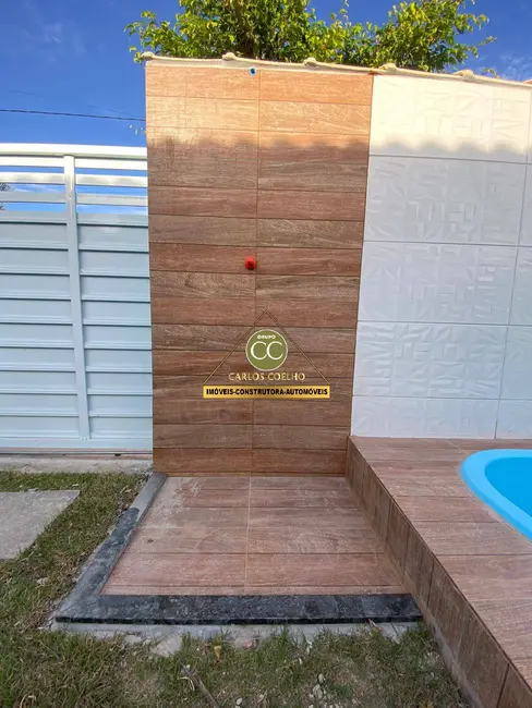 Casa com 2 quartos à venda em Cabo Frio - RJ - imagem 4 Foto 4 de Casa com 2 quartos à venda em Cabo Frio - RJ
