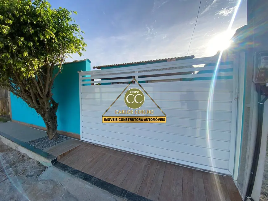 Casa com 2 quartos à venda em Cabo Frio - RJ - imagem 3 Foto 3 de Casa com 2 quartos à venda em Cabo Frio - RJ