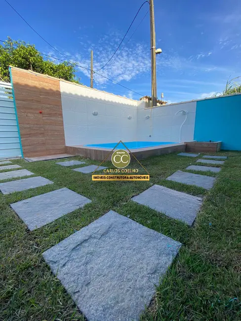 Casa com 2 quartos à venda em Cabo Frio - RJ - imagem 9 Foto 9 de Casa com 2 quartos à venda em Cabo Frio - RJ