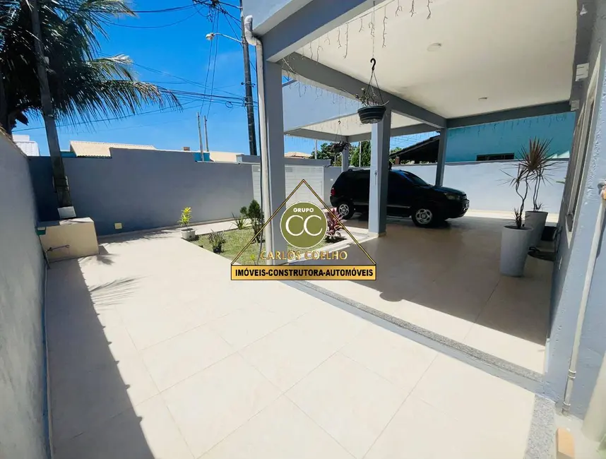 Foto 2 de Casa de Condomínio com 3 quartos à venda, 420m2 em Cabo Frio - RJ
