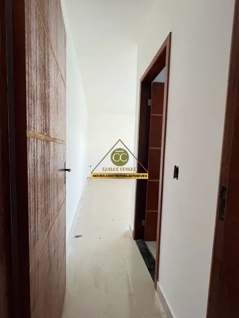 Foto 1 de Casa com 2 quartos à venda em Cabo Frio - RJ