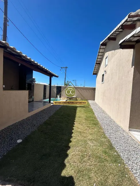 Foto 2 de Casa com 2 quartos à venda em Cabo Frio - RJ