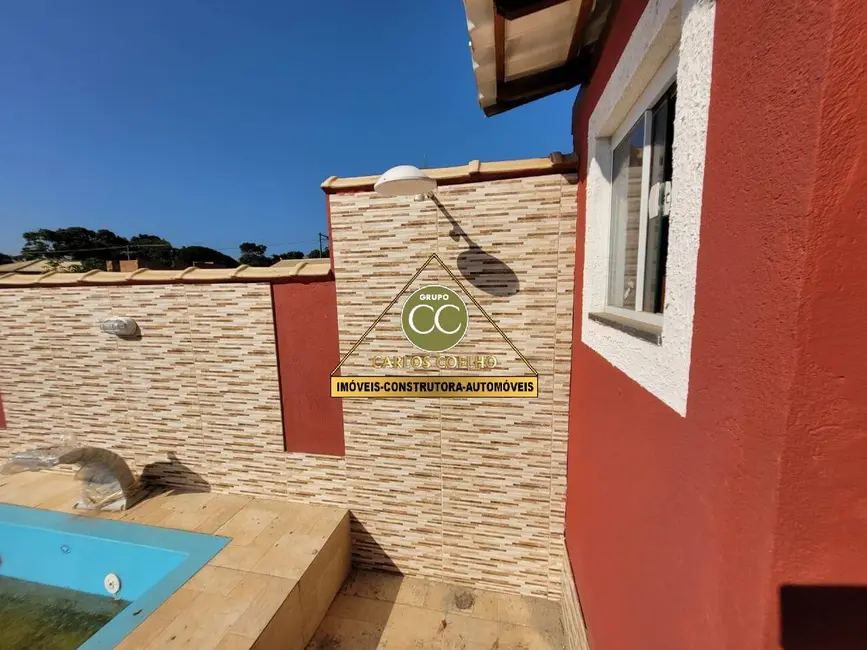 Casa com 2 quartos à venda em Cabo Frio - RJ - imagem 6 Foto 6 de Casa com 2 quartos à venda em Cabo Frio - RJ