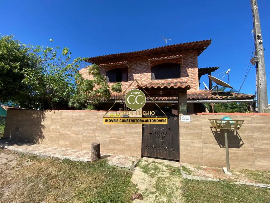 Foto 4 de Casa com 3 quartos à venda, 300m2 em Cabo Frio - RJ