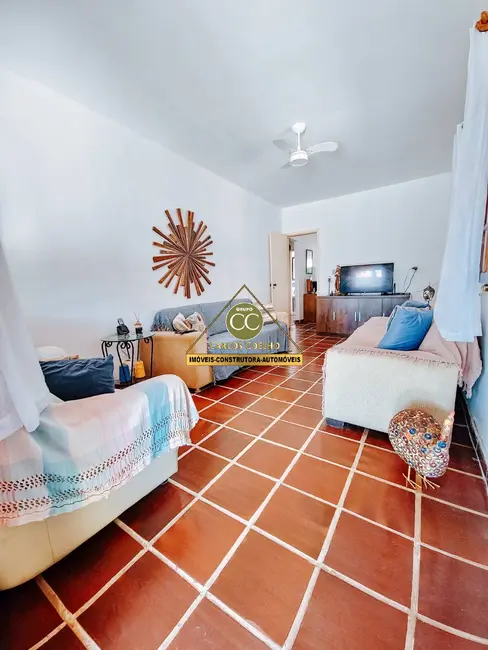 Casa com 3 quartos à venda, 950m2 em Peró, Cabo Frio - RJ - imagem 1 Foto 1 de Casa com 3 quartos à venda, 950m2 em Peró, Cabo Frio - RJ