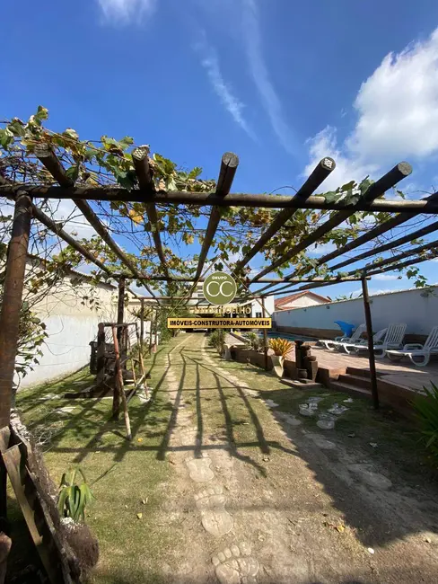 Foto 3 de Casa com 7 quartos à venda, 600m2 em Cabo Frio - RJ
