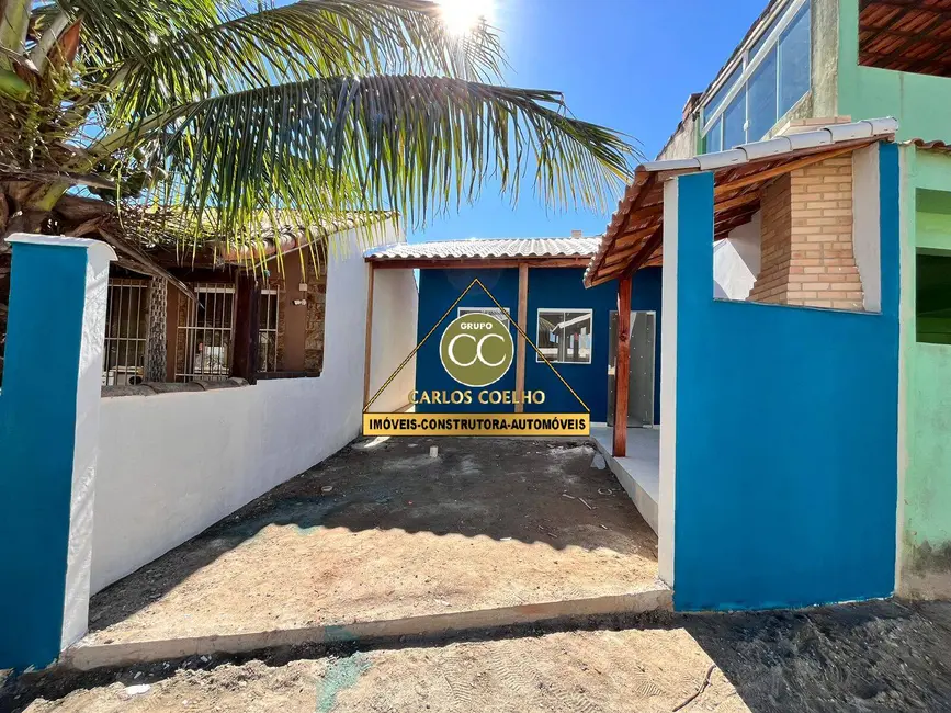 Foto 2 de Casa com 2 quartos à venda em Cabo Frio - RJ